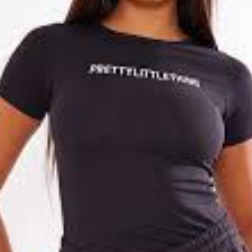 NWT PRETTYLITTLETHING plus navy shirt sleeve bodysuit size 16